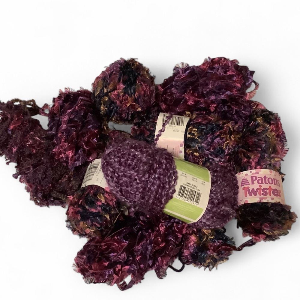 Lot of at least 8 Patrons twister skeins and 1 Debbie Mumm